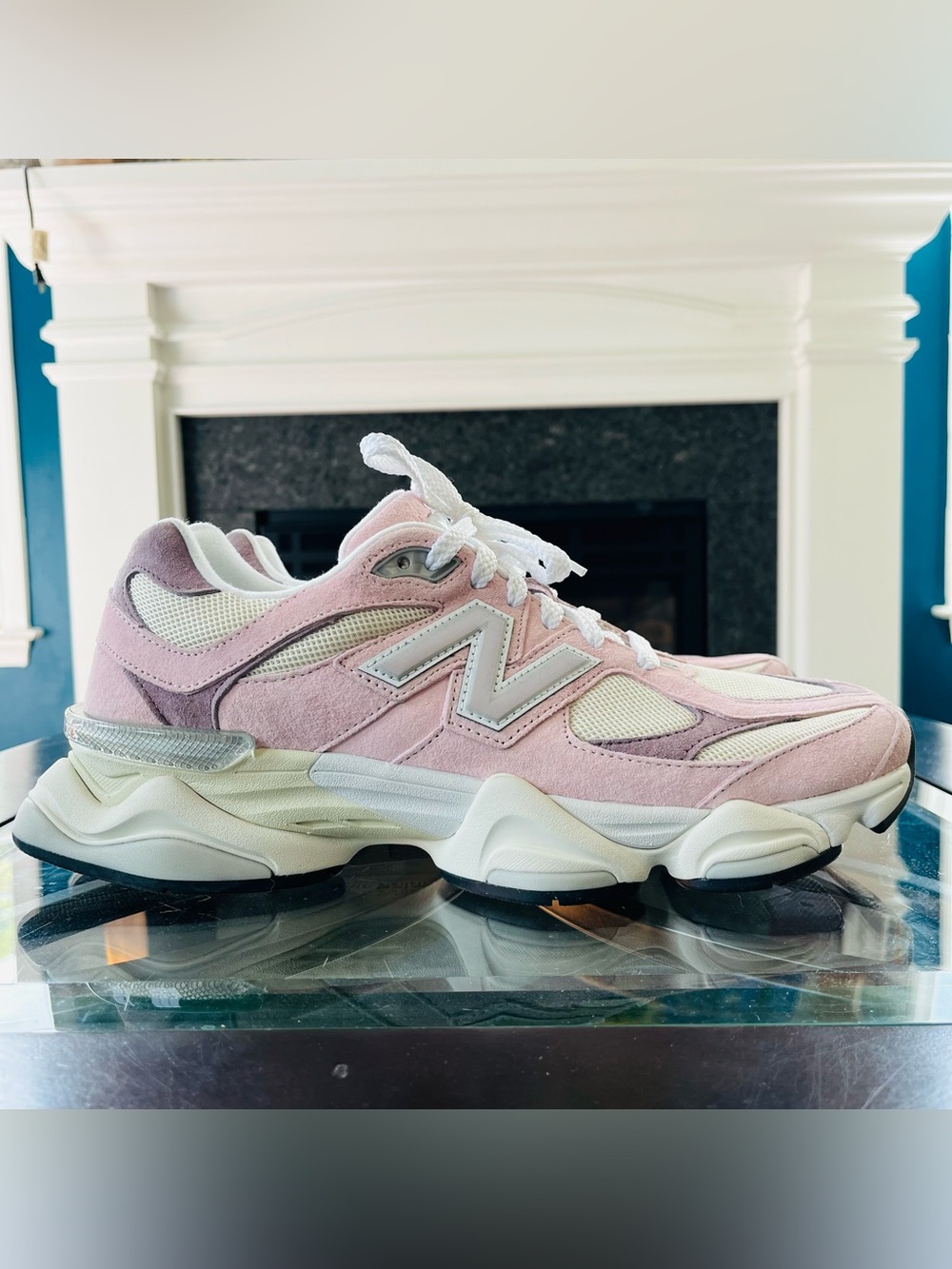 New Balance 9060 Rose Sugar/Angora U9060LBC Men's 10 / Women's 11.5